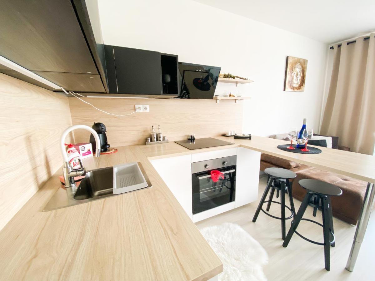 Krásny moderný 1-izbový byt, novostavba + parking Bratislava Esterno foto